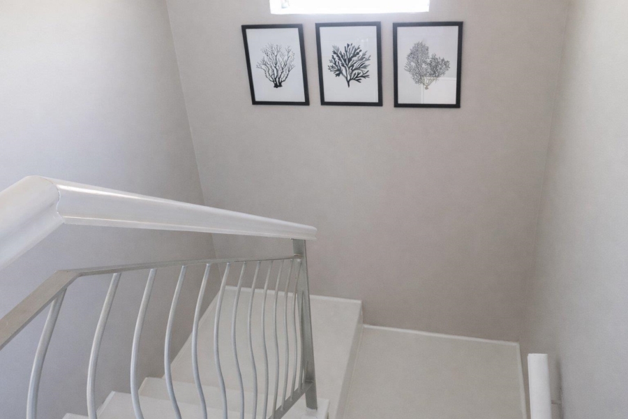 To Let 3 Bedroom Property for Rent in Big Bay Western Cape